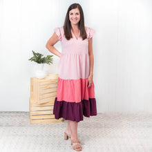 Love Struck - Ruffled Sleeve V-Neck Contrast Dress