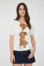 No One Else Ivory Front Bow Puffer Top